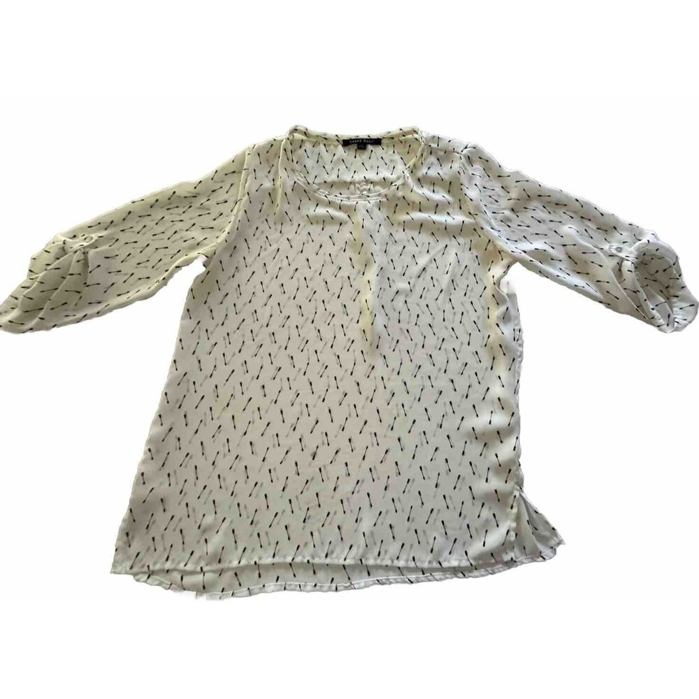Sweet Rain Blouse, Sheer & Flowy, 3/4 Sleeves, White with Black Arrows, Large